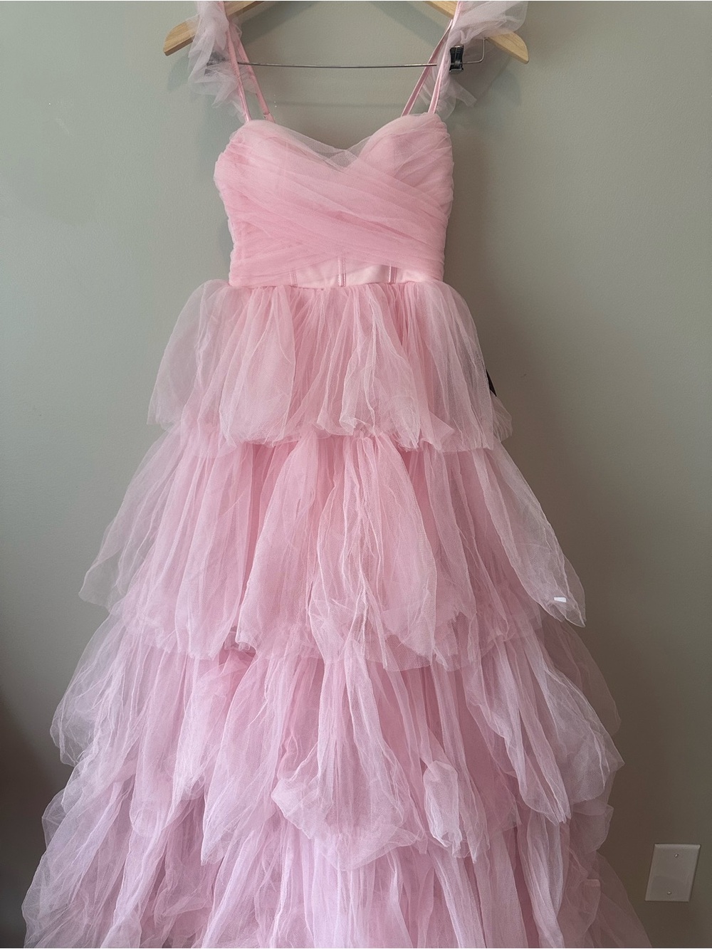 NWT! Lulus Fabulous Poise Light Pink Tulle Ruffled Tiered Maxi Dress. XXS - Picture 4 of 8